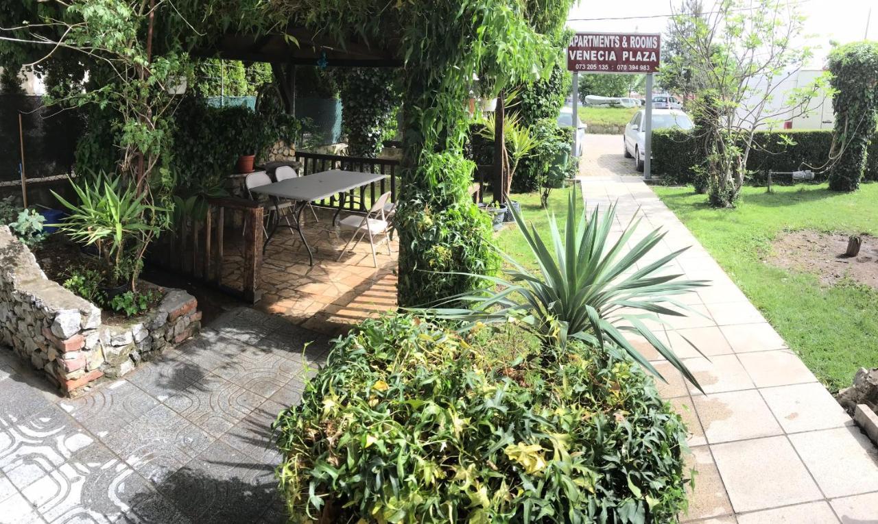 Venecia Plaza Struga Exterior foto